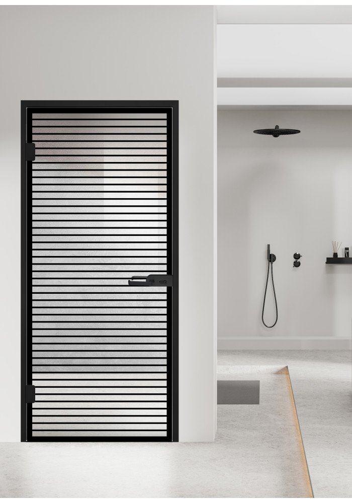 USA-STUDIO-BLACK-CLARA-MORIS